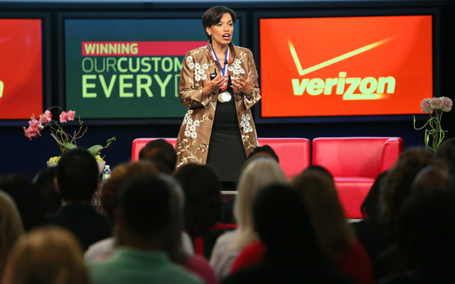 Bonnie St. John speaks at Verizon's Diversity & Inclusion Conference